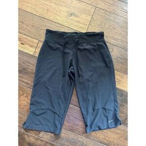 Nike Womens Black Capri Athletic Pants Drawstring Waist Cropped Leggings Large